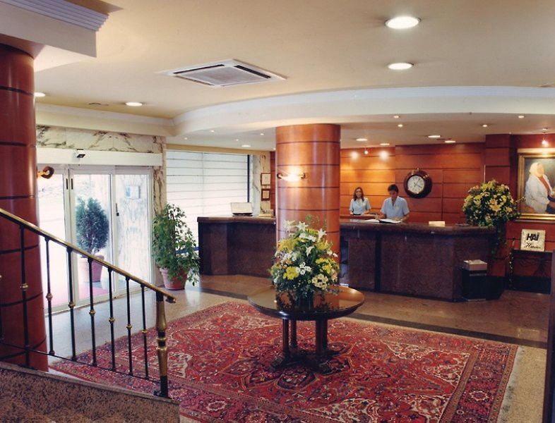 Hotel Gran Regente Oviedo Interior photo